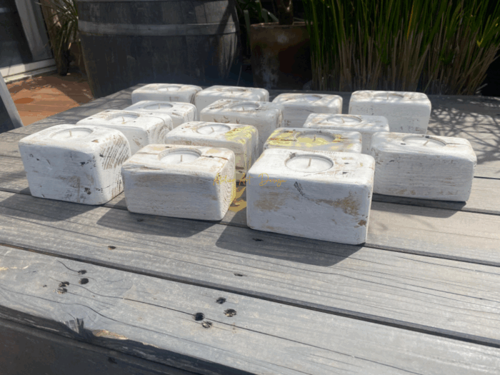 Bougeoirs en bois cérusé 🟠 Déstokage ! – Image 5