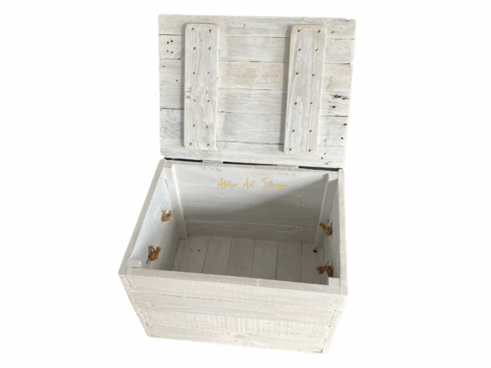 Malle en bois cerusé avec assise – Image 5