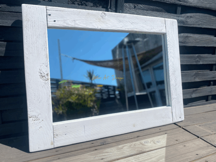 Miroir cadre bois blanc cerusé